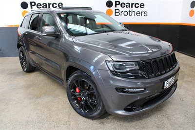 2016 Jeep Grand Cherokee - Thumbnail