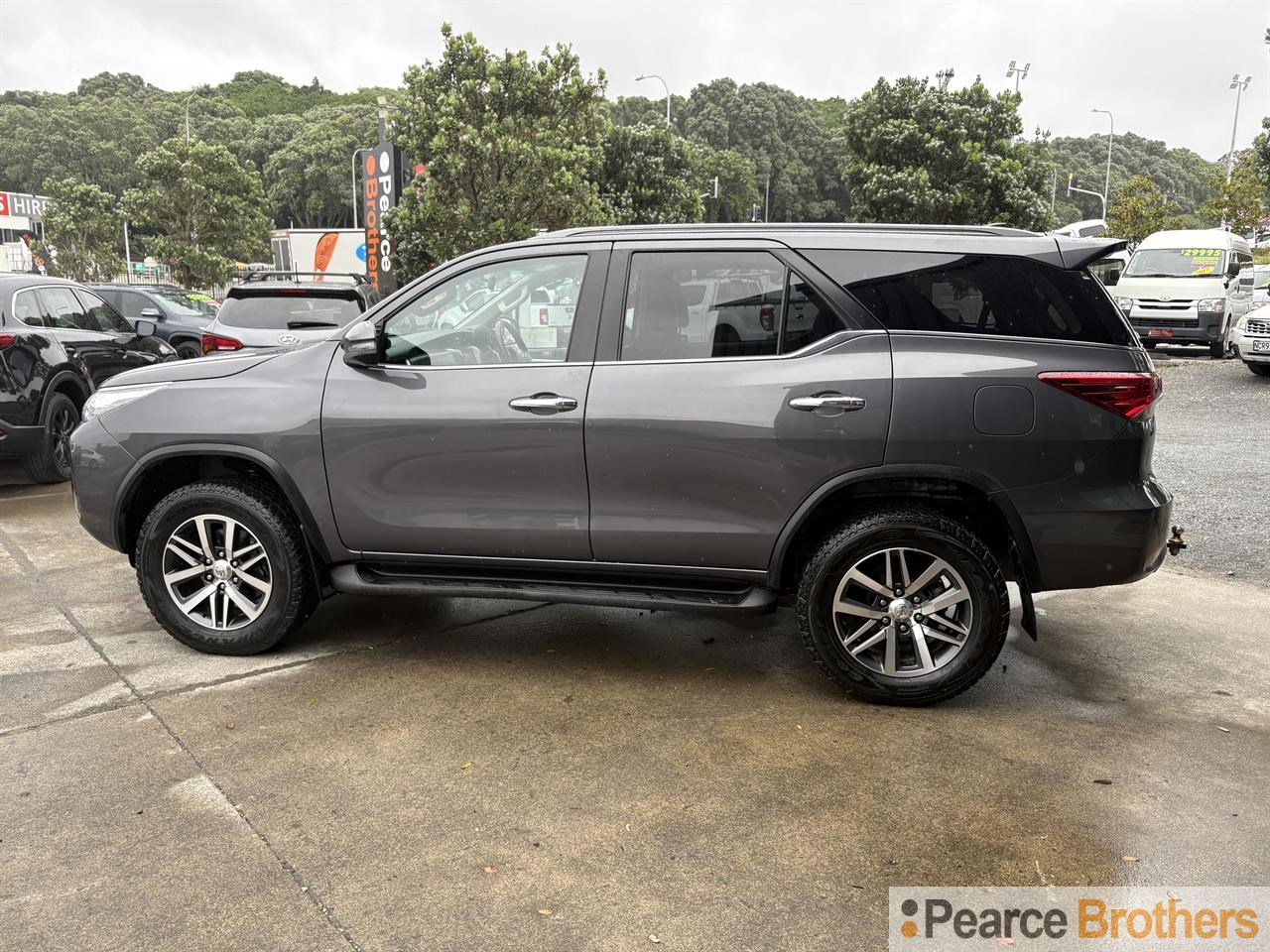 2017 Toyota Fortuner