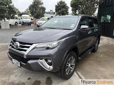 2017 Toyota Fortuner - Thumbnail