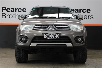 2015 Mitsubishi Challenger - Thumbnail