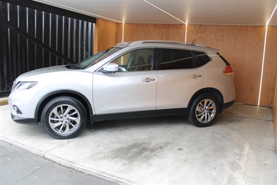 2014 Nissan X Trail - Thumbnail