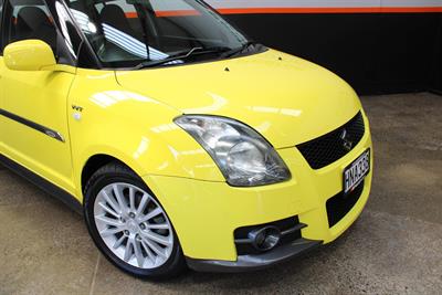 2008 Suzuki Swift - Thumbnail