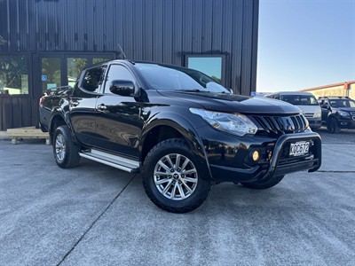 2017 Mitsubishi Triton - Thumbnail