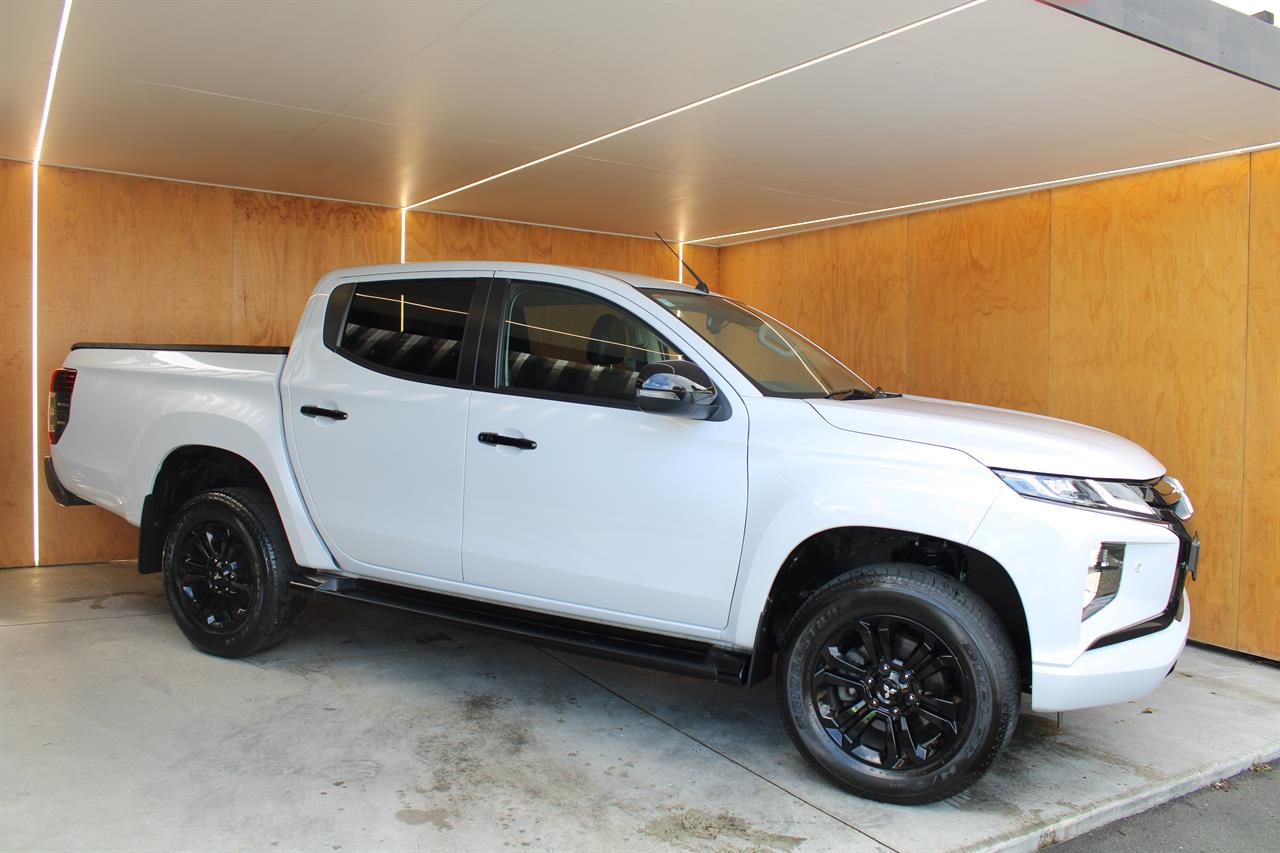 2022 Mitsubishi Triton