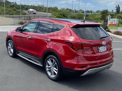 2017 Hyundai SANTA FE - Thumbnail