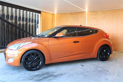 2012 Hyundai Veloster - Thumbnail