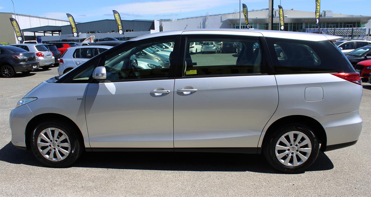 2013 Toyota PREVIA