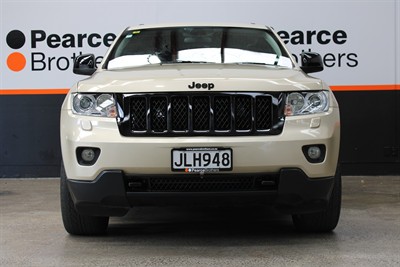 2011 Jeep Grand Cherokee - Thumbnail