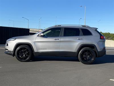 2015 Jeep Cherokee - Thumbnail