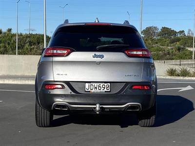 2015 Jeep Cherokee - Thumbnail