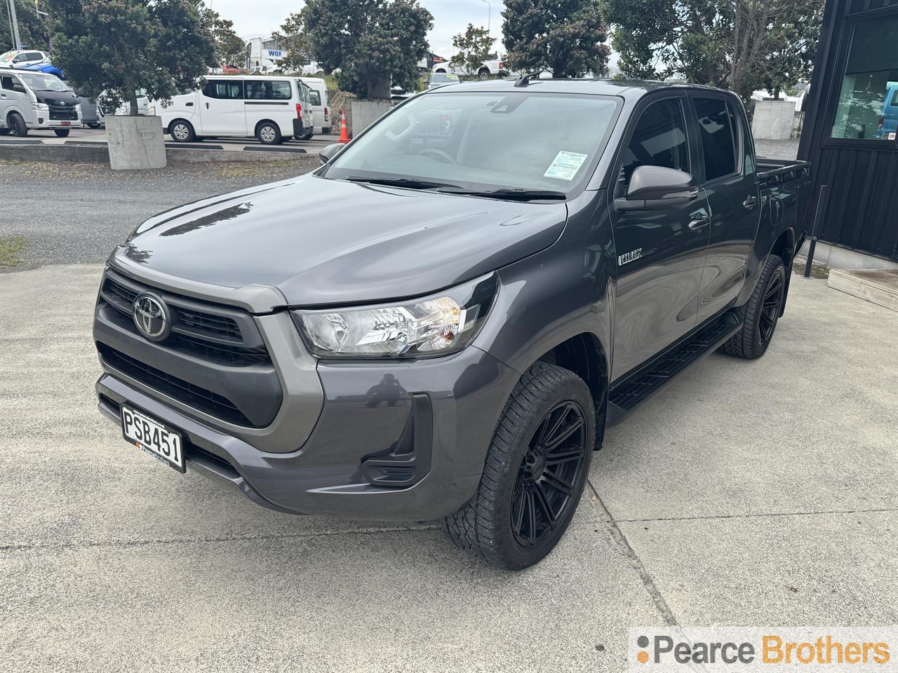 2023 Toyota Hilux