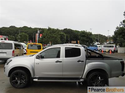 2018 Isuzu D-Max - Thumbnail