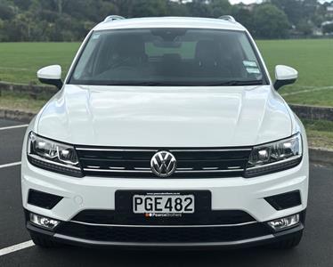 2016 Volkswagen Tiguan - Thumbnail