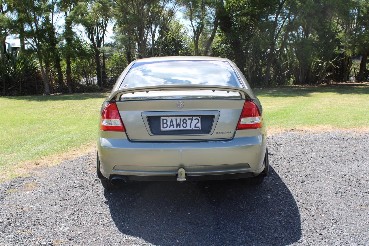 2002 Holden BERLINA