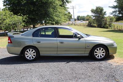 2002 Holden BERLINA - Thumbnail