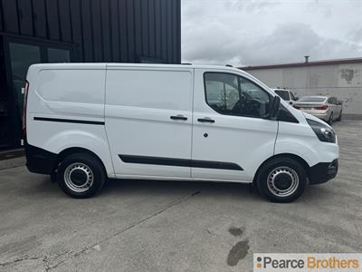 2021 Ford Transit - Thumbnail