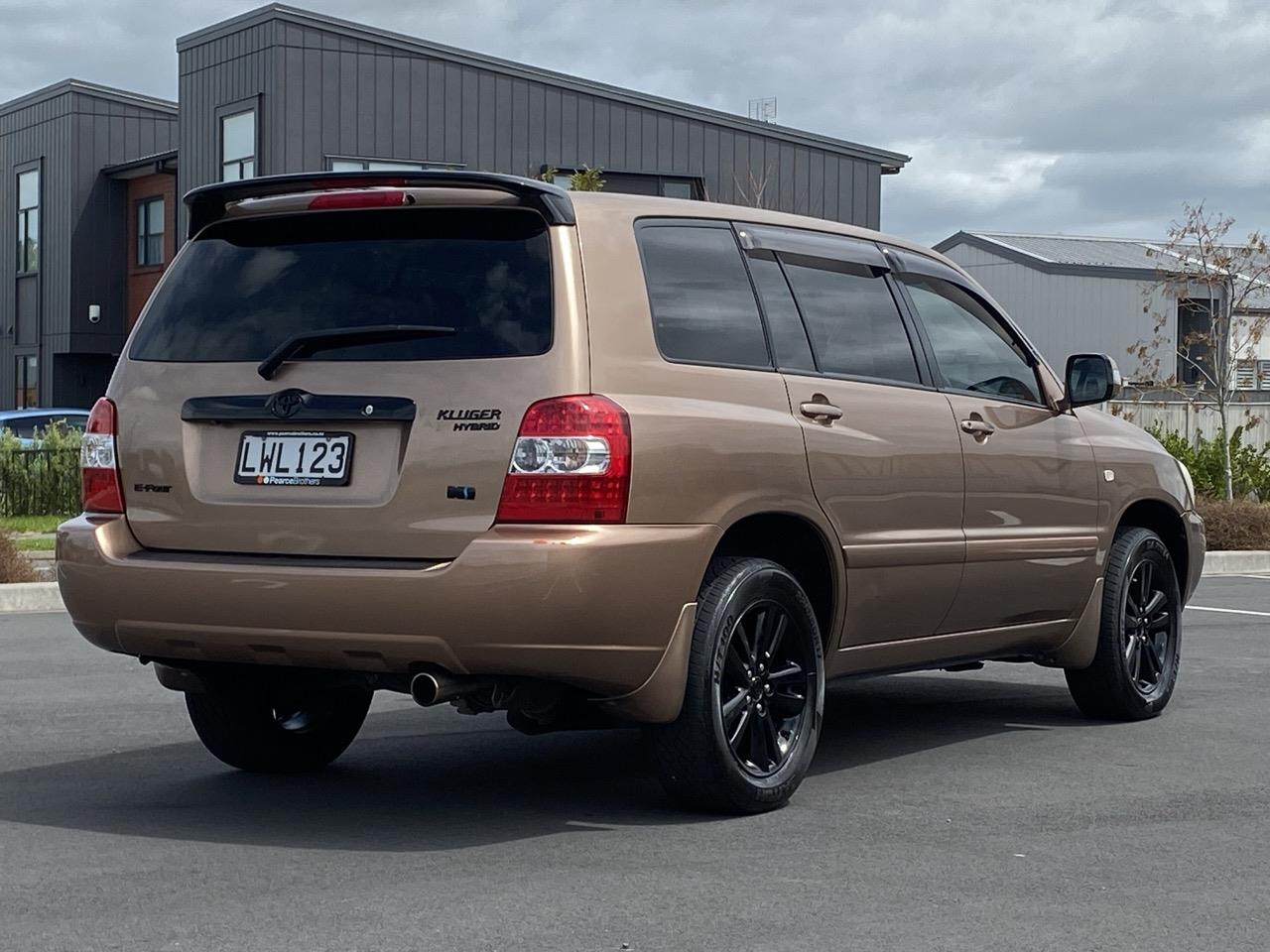 2005 Toyota Kluger