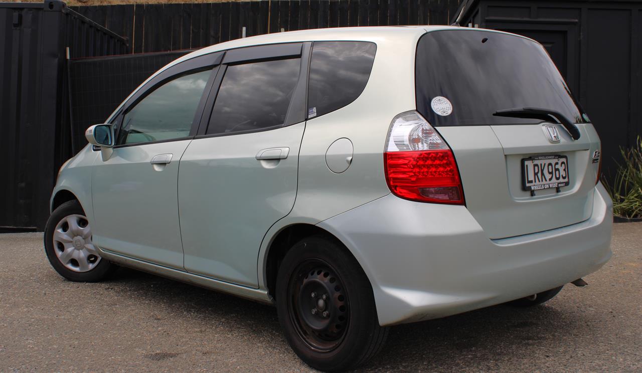 2007 Honda FIT