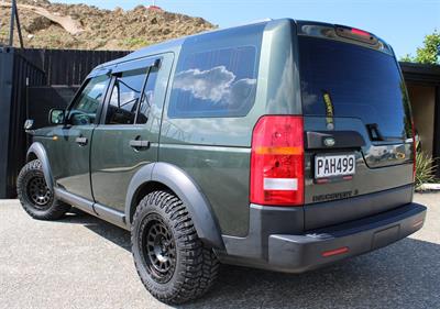 2009 Land Rover Discovery - Thumbnail