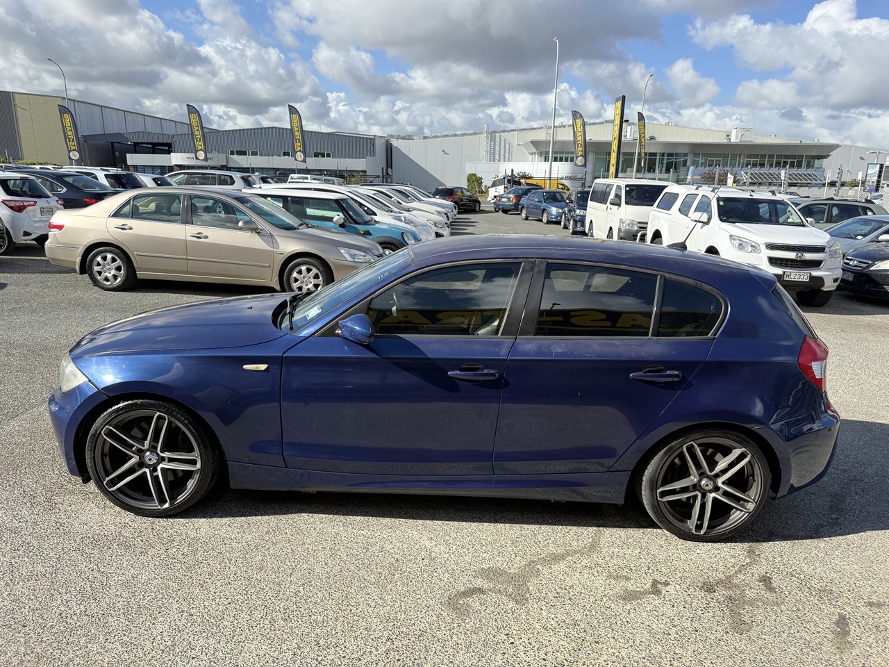 2006 BMW 130I