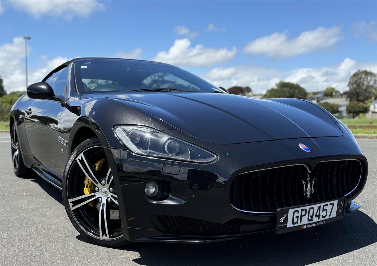 2012 Maserati GRANTURISMO