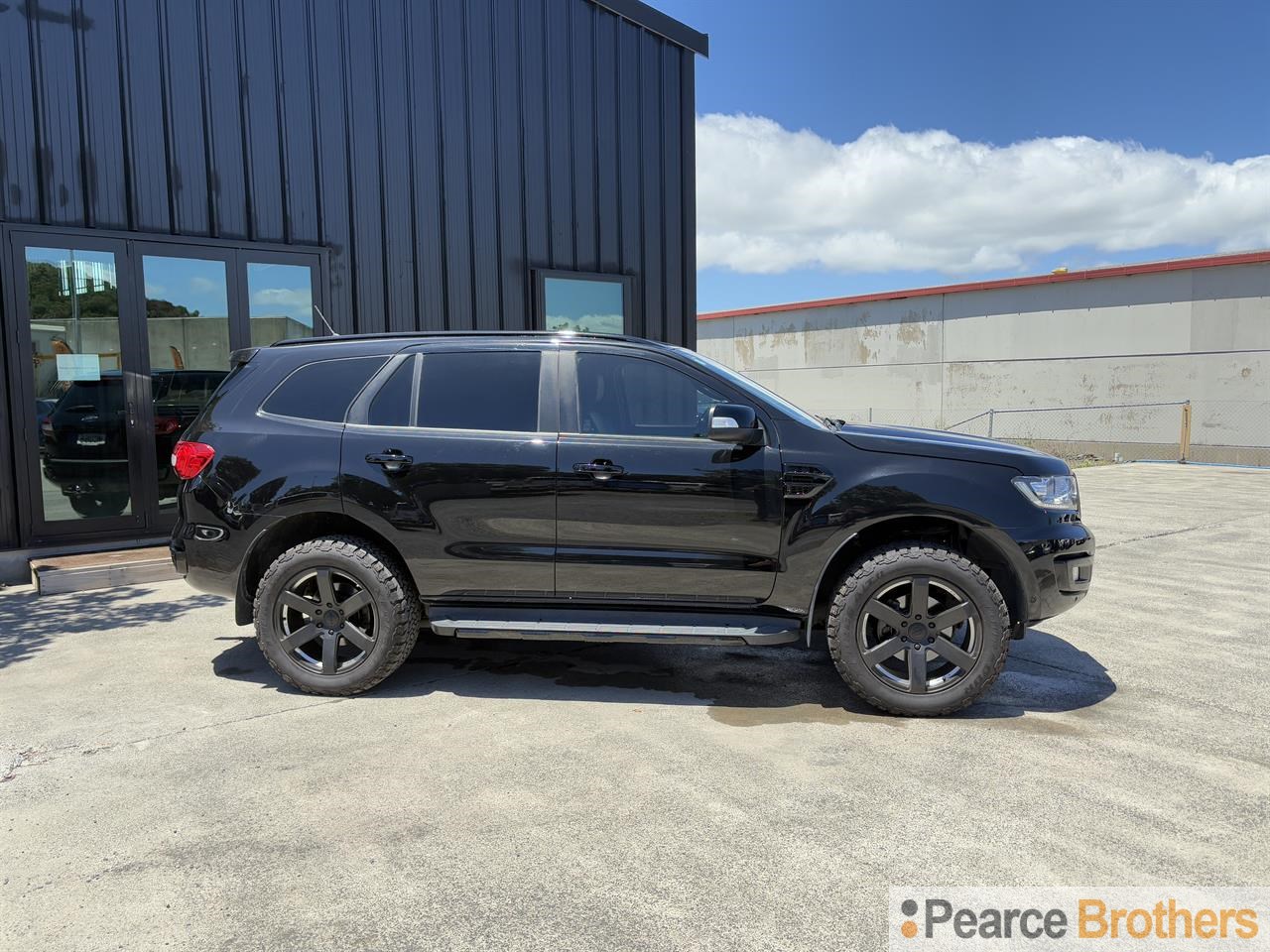 2019 Ford Everest