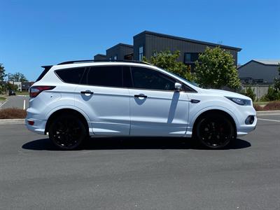 2019 Ford Escape - Thumbnail