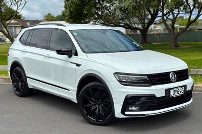 2019 Volkswagen Tiguan - Thumbnail