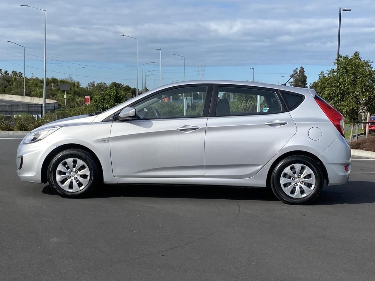 2017 Hyundai ACCENT