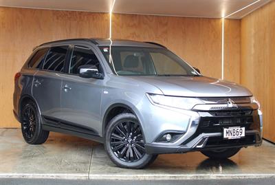 2019 Mitsubishi Outlander - Thumbnail