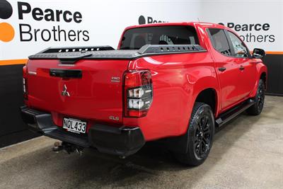 2021 Mitsubishi Triton - Thumbnail