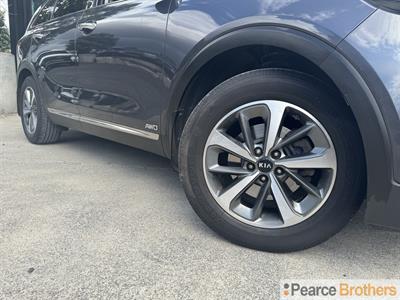 2018 Kia Sorento - Thumbnail