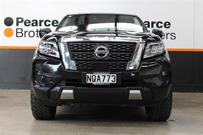 2021 Nissan Navara - Thumbnail