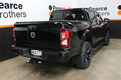 2021 Nissan Navara - Thumbnail