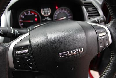 2018 Isuzu D-Max - Thumbnail