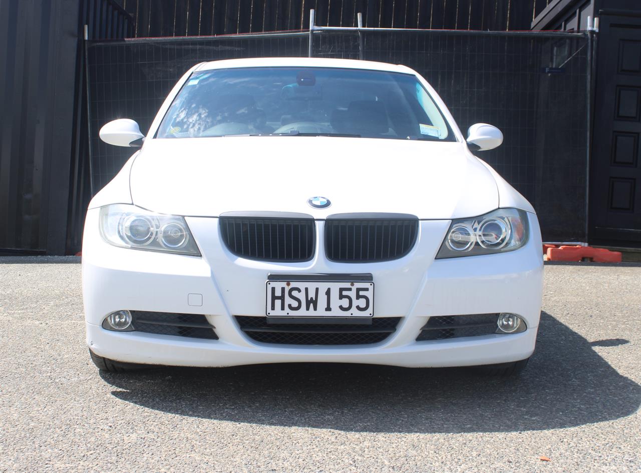 2008 BMW 323I