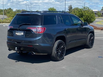 2019 Holden Acadia - Thumbnail