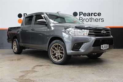 2019 Toyota Hilux - Thumbnail