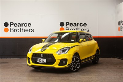 2022 Suzuki Swift - Thumbnail