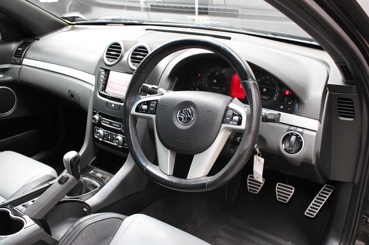 2011 Holden COMMODORE