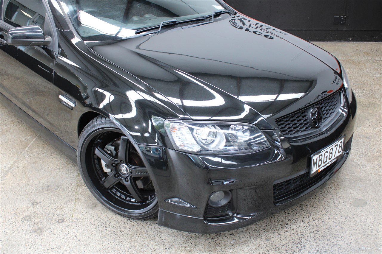 2011 Holden COMMODORE