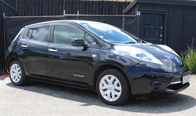 2014 Nissan Leaf - Thumbnail