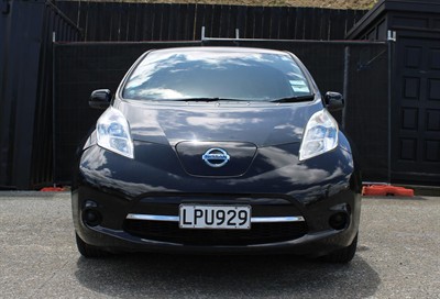 2014 Nissan Leaf - Thumbnail