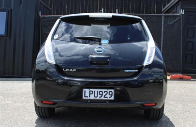 2014 Nissan Leaf - Thumbnail