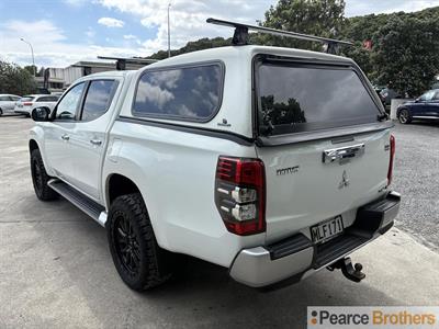 2019 Mitsubishi Triton - Thumbnail