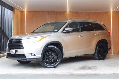 2015 Toyota HIGHLANDER - Thumbnail