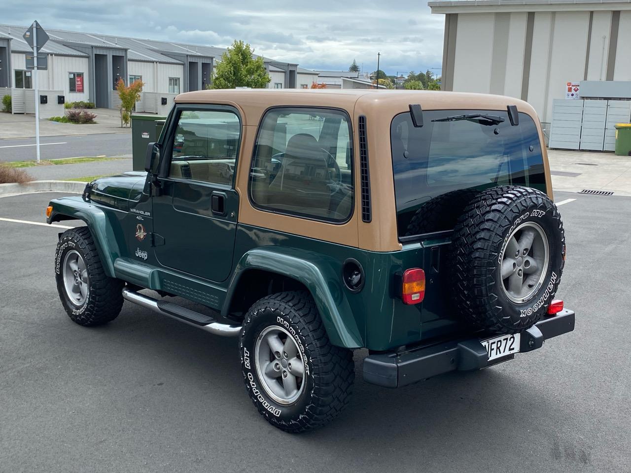 2000 Jeep WRANGLER