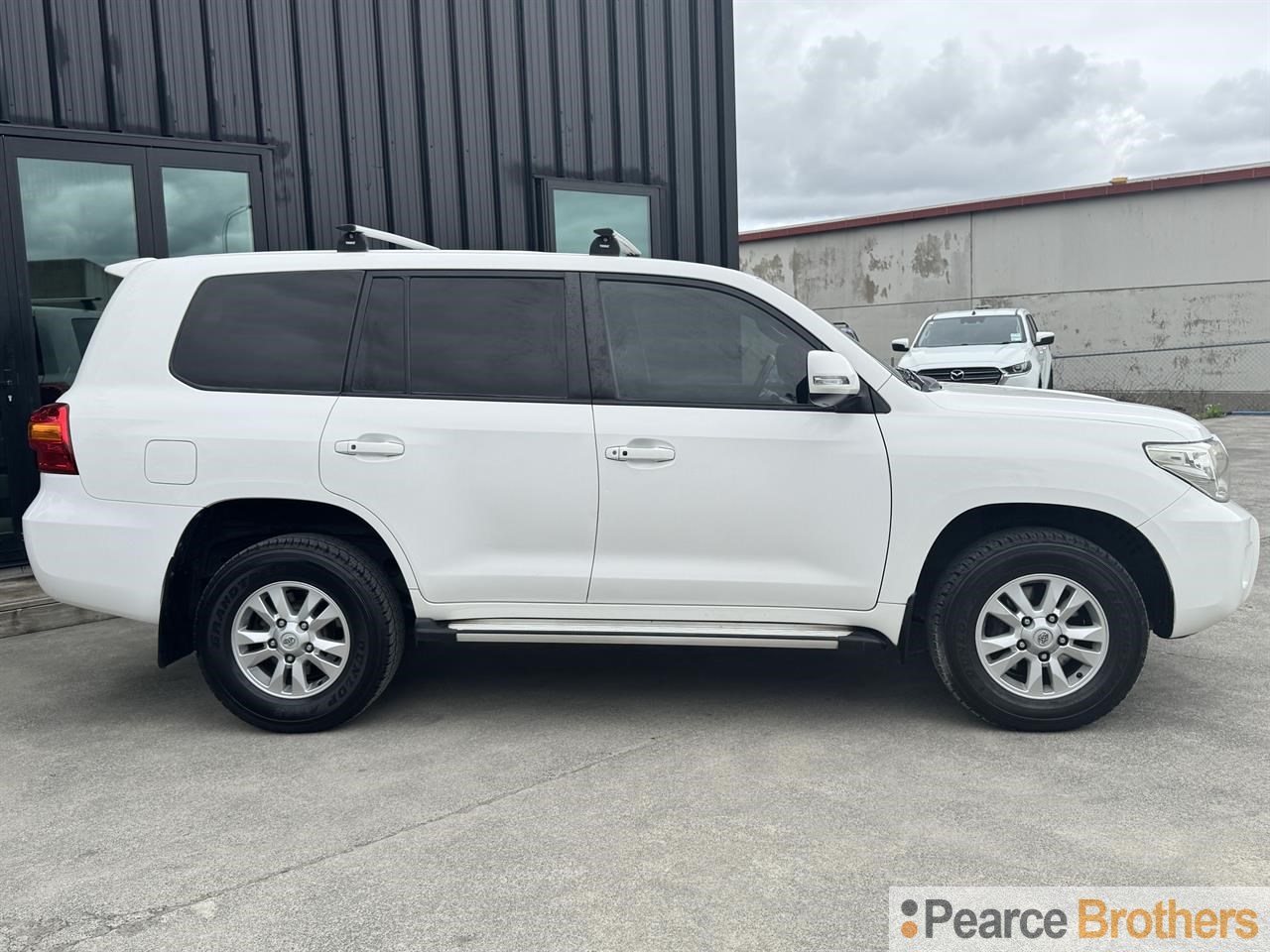 2013 Toyota Landcruiser