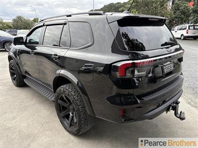 2023 Ford Everest - Thumbnail