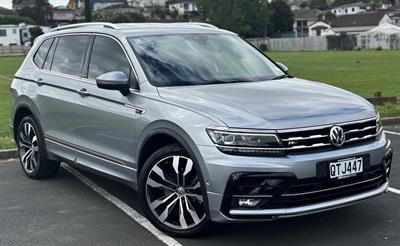 2019 Volkswagen Tiguan - Thumbnail